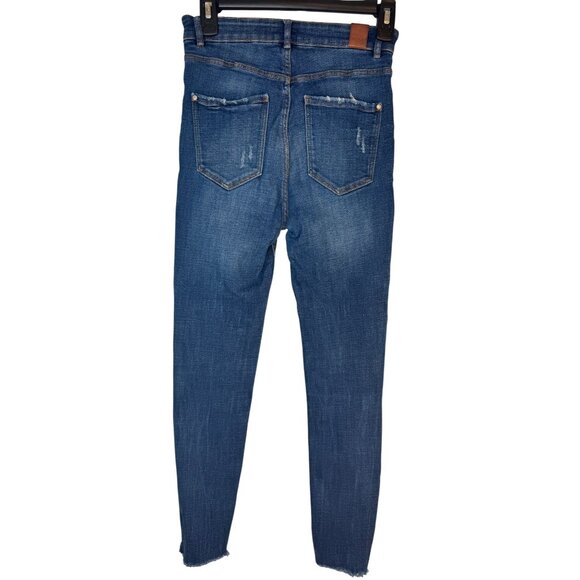 2/$30 ZARA Size 6 Authentic Denim TRF Womens Mid-Rise Distressed Skinny Jeans - Picture 4 of 14